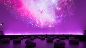 XYZ-Technologies_Planetarium_360-pink-galaxy-projection