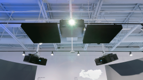 XYZ-Technologies_Musee-de-la-Gaspesie_Ceiling-mounted-projectors-in-the museum