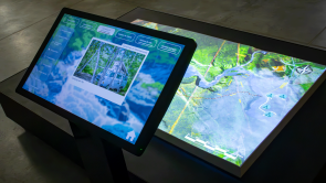 XYZ-Technologies_Parc-De-La-Riviere-Batiscan-Interactive-model-and-tablet-with-park-topography