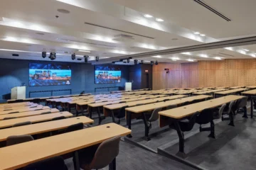 Coût d&rsquo;installation audiovisuelle pour salle de conférence en entreprise : Guide 2025