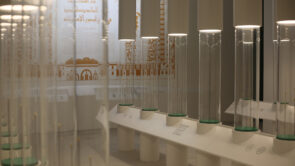 XYZ-Technologies_MNAS_Minted-Narratives_exposition_Coins-in-transparent-tubes (1)