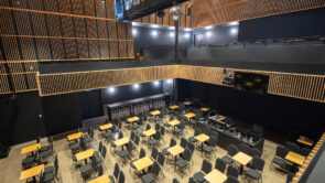 XYZ-Technologies_Theatre-de-la-vieille-forge_overhead-view-of-audience-and-control-room